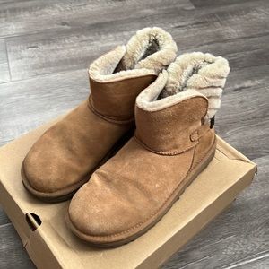 Ugg boots size 9